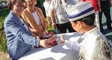 Maltepe'de sünnet ettirilen çocuklar için şenlik düzenlendi