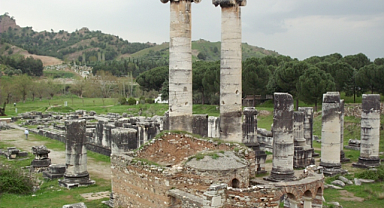 Manisa'daki Sardes Antik Kenti ve Bin Tepeler Lidya Tümülüsleri, UNESCO Dünya Miras Listesi'ne kaydedildi