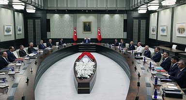 MGK bildirisi: Terör prangasının sökülüp atılmasıyla milletimizin kardeşliğinin daha da pekişeceği ifade edildi 