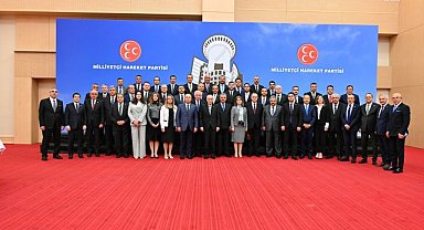 MHP Lideri Bahçeli "Terörsüz Türkiye İçin Milli Birlik ve Dayanışma Buluşmaları" öncesi partisinin kurmaylarıyla bir araya geldi