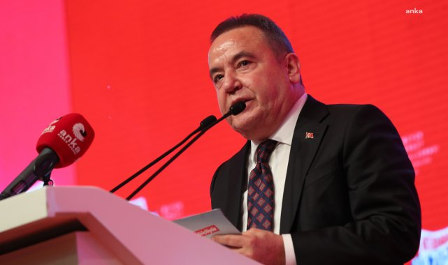 Muhittin Böcek, annesinin 19'uncu ölüm yılında cezaevinden paylaştı: "Nurlar içinde uyu canım annem"