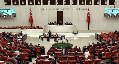 Ömer Fethi Gürer: Tarım ve Orman Bakanlığı şap hastalığı nedeniyle ülke genelinde hayvan pazarlarını kapattı