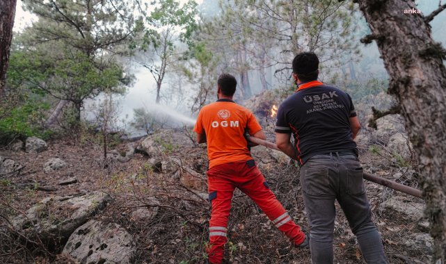 Üsküdar Belediyesi'nden Eskişehir'deki yangına müdahaleye destek