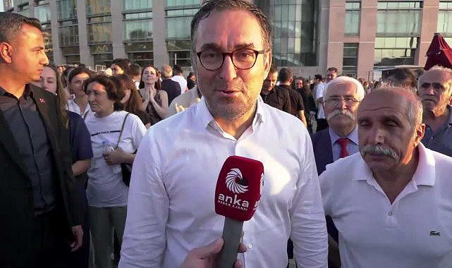 Adli kontrol şartıyla serbest bırakılan İBB Başkan Danışmanı Duman: İnşallah diğer arkadaşlarımızla ilgili güzel haber alırız