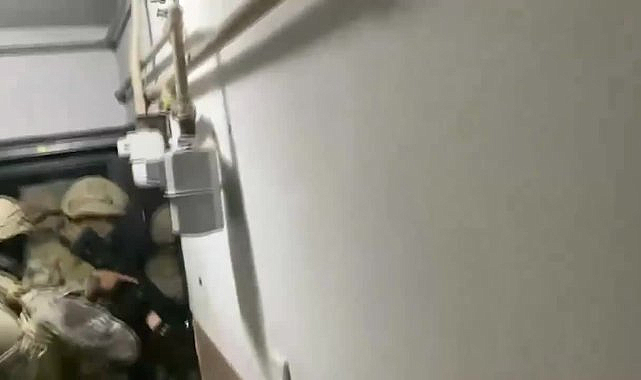 Ali Yerlikaya: "Uyuşturucu madde ticareti yapan şüphelilere yönelik düzenlenen operasyonda 2 şüpheli yakalandı"
