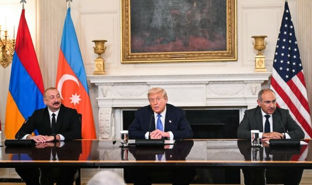 Azerbaycan ve Ermenistan barış için anlaştı