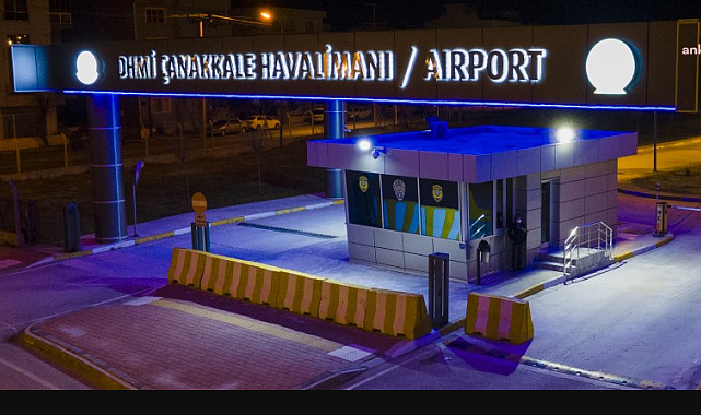 Çanakkale'deki orman yangını nedeniyle havalimanı saat 19.30'a kadar uçuşlara kapatıldı