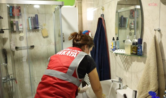 Çankaya Belediyesi, vatandaşlara "Evde Temizlik Hizmeti" ile destek oluyor