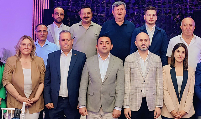 CHP'li üyelerden Pendik Belediyesi'ne denetim raporu: Arsa satışı, kira kaybı, baklava ikramı!