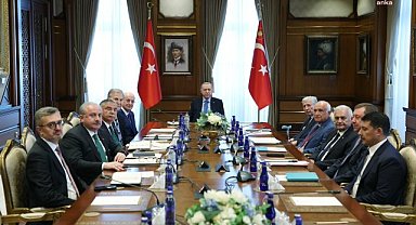 Cumhurbaşkanlığı Yüksek İstişare Kurulu sanal kumar ve bahis gibi aile kurumuna yönelik bağımlılık tehditlerini görüştü