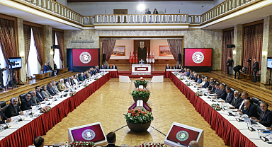 Demokrasi Komisyonunda Mustafa Işık: "Suç işleyen, kurşun sıkan, bomba atan, askerini, polisini, öğretmenini, koruyucusunu, vatandaşını katleden cezasını çekmelidir"