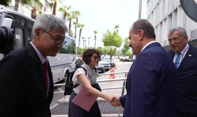Japonya Wakayama Valisi Miyazaki ve Kushimoto Belediye Başkanı Katsumasa'dan Vahap Seçer'e ziyaret