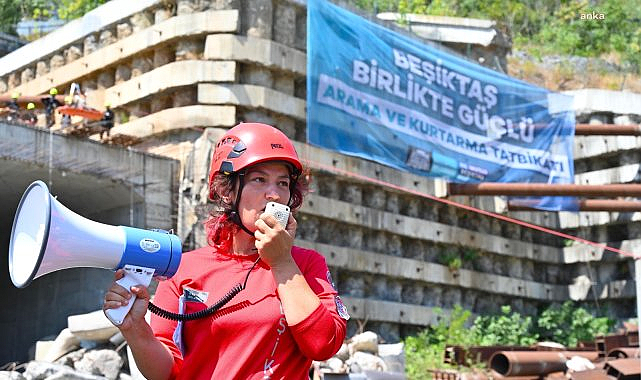 Marmara Depremi'nin 26. yılında Beşiktaş'ta deprem tatbikatı