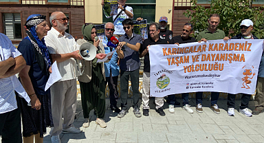 Rize'de doğaseverlerden 27 dağ keçisinin avlanmasına ilişkin ihaleye protesto