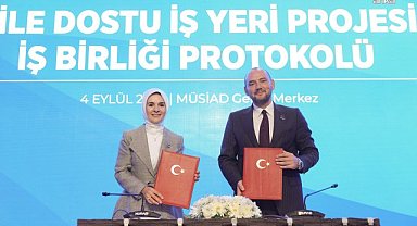 Aile ve Sosyal Hizmetler Bakanlığı ile MÜSİAD arasında protokol : Evlenecek ve çocuk sahibi olacak çalışanlara maddi destek sağlanacak