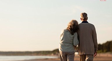 Ataşehir'de Dünya Yaşlılar Günü'nde "Sağlıklı Yaş Alma" söyleşisi 