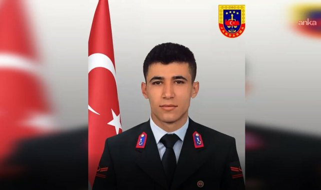 Bakan Yerlikaya: Uzman Çavuş Yücel Yeşil, yol kontrol devriyesi esnasında bir otomobilin çarpması sonucu şehit oldu