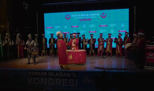 BBP Genel Başkanı Destici: "Gençlerimizi şuurlandıracak, kimliğine ve inancına sahip çıkma duygusunu aşılayacak diziler, filmler, programlar ve şarkılar yapılmalı"