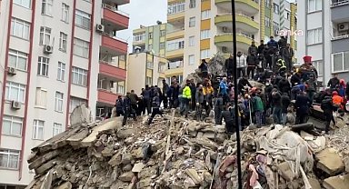 Deprem davasında Allah'a küfreden tutuklu müteahhit hakkında soruşturma başlatıldı 