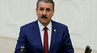 Destici: “Öcalan’ı Muhatap Almak Devleti Yıpratır”