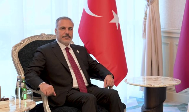 Dışişleri Bakanı Hakan Fidan, Doha'da Katar Başbakanı ve Dışişleri Bakanı Al Sani ile bir araya geldi