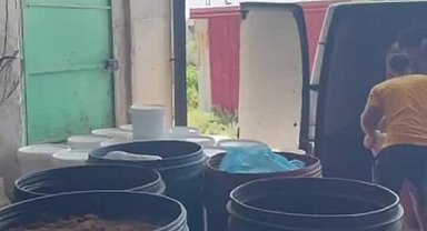 Hatay Antakya'da sahte salça denetimi: 36 ton ürün muhafaza altına alındı, 6 ton ürün imha edildi