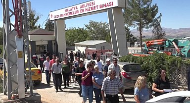 Malatya'da iki kız çocuğunun ölümüne neden olan traktör kazası davasında baba Basri Ayaz'a 12 yıl 15 gün hapis cezası