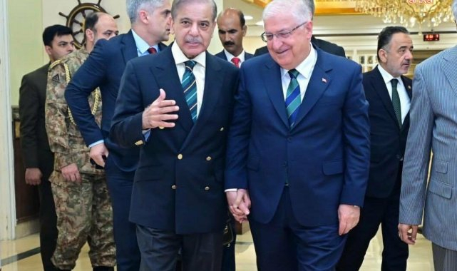 Milli Savunma Bakanı Güler, Pakistan Başbakanı Şerif ile görüştü