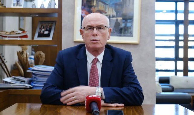 Odunpazarı Belediye Başkanı Kazım Kurt: Bu yıl 750'nin üstünde öğrenciye kırtasiye ve çanta yardımı gerçekleştirdik