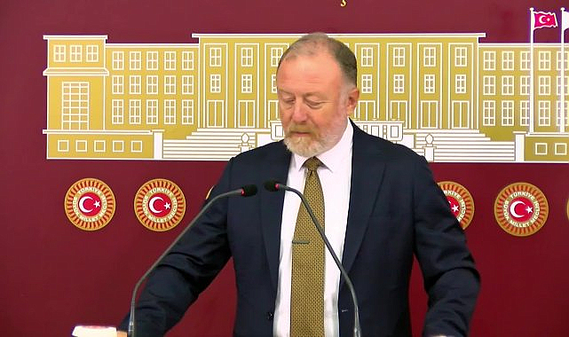 Sezai Temelli: "Bu yasama yılı artık geçmişin hastalıklarından kurtulmak zorunda"