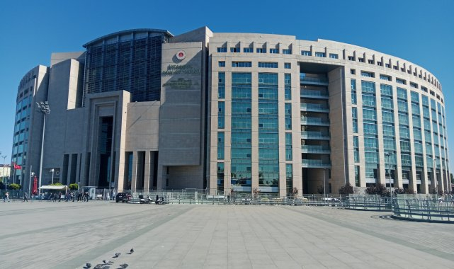 "Soğuk Savaş" programına soruşturma: Boğaç Soydemir ve Enes Akgündüz hakkında gözaltı kararı verildi