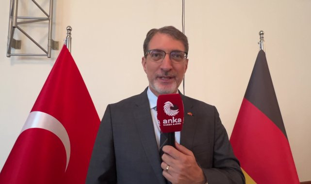 T.C. Mainz Başkonsolosu Mehmet Akif İnam: "Türkiye, 2024'te 62 milyon turistle rekor kırdı"