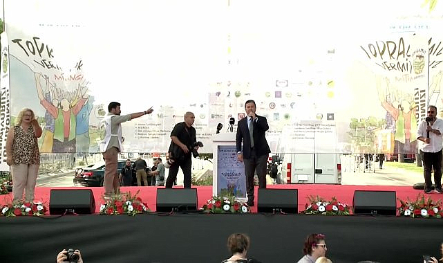 "Toprağımızı Vermiyoruz" mitinginde Ahmet Aras: "3-5 yıllık rezerv uğruna Muğlamızın her köşesi talan edilmek isteniyor"