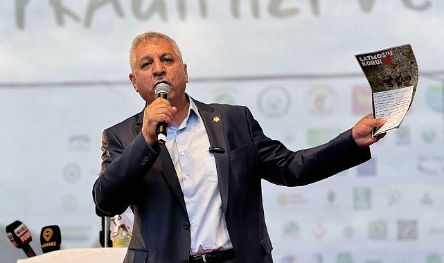 "Toprağımızı vermiyoruz" mitinginde KESK, TMMOB, TTB, Kızıl Parti, Sol Parti, Yeşil Sol Parti ve EMEP temsilcileri mitingde konuştu
