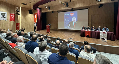 Yeniden Refah Partisi Kartal'da 3. Olağan Kongre: Mehmet Kılınçkaya Başkan Seçildi