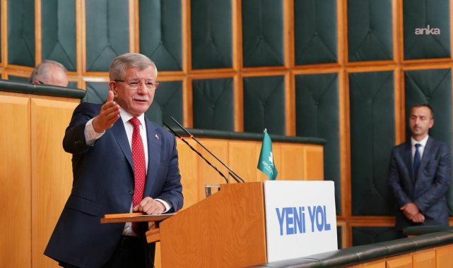 Ahmet Davutoğlu: Trump'a kefil olan devletler ortak bir girişimde bulunmalı ve İsrail'e müeyyide uygulamaya başlayacaklarını söylemelidir