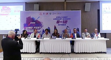 Alaçatı Windfest 2025'te 13 ülkeden 100 sporcu yarışacak