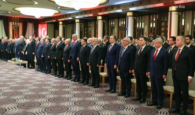 Ali Babacan ve Mehmet Şimşek Cumhurbaşkanlığı'nda düzenlenen resepsiyonda bir araya geldi