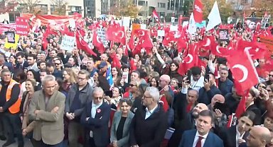 Brüksel mitinginde Özgür Özel: 