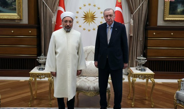Cumhurbaşkanı Erdoğan, Diyanet İşleri Başkanı Arpaguş'u kabul etti