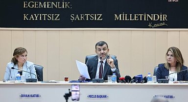Denizli Büyükşehir Belediye Başkanı Çavuşoğlu: "Denizli Büyükşehir'in malına çökerlerse; çöktürtmem, çöktürtmeyeceğim"
