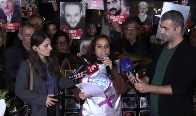 Gar Katliamı'nın 10'uncu yılında hayatını kaybedenler İstanbul'da anıldı