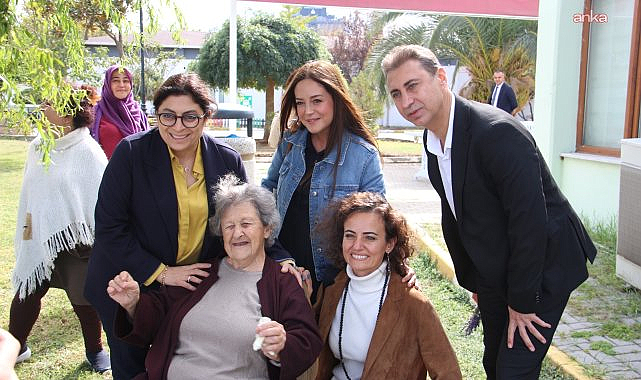 İBB 1 Ekim Dünya Yaşlılar Gününü renkli etkinliklerle kutladı