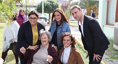 İBB 1 Ekim Dünya Yaşlılar Gününü renkli etkinliklerle kutladı