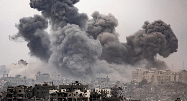 İsrail, "Hamas'tan saldırı" gerçekleştiği iddiasıyla Refah'ta saldırılar gerçekleştirdi 