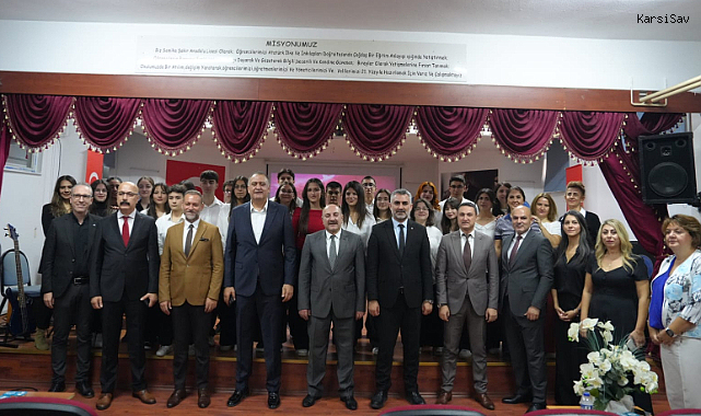 İstanbul'un düşman işgalinden kurtuluşunun 102'nci yılı dolayısıyla Kartal'da tören düzenlendi