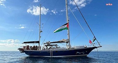 İtalya'nın ardından İspanya da Küresel Sumud Filosu'na dönün çağrısı yaptı: Donanma gemileri yüksek riskli bölgeye girmeyecekler