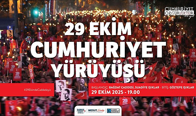 Kadıköy'de erken başlayan Cumhuriyet Bayramı coşkusu sürüyor
