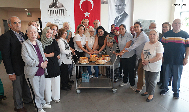 Kartal Belediyesi'nden Dünya Yaşlılar Günü'nde anlamlı ziyaret