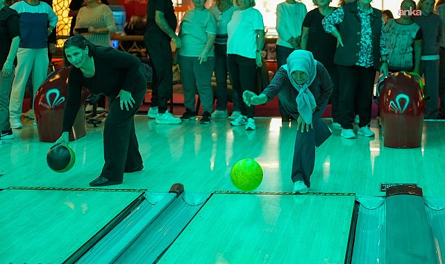 Maltepe Belediyesi'nden 1 Ekim Dünya Yaşlılar Günü'ne özel bowling etkinliği